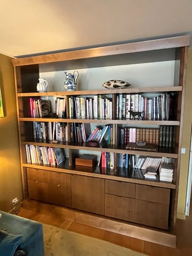 Box stockage à vider – mobilier et objets divers – Paris