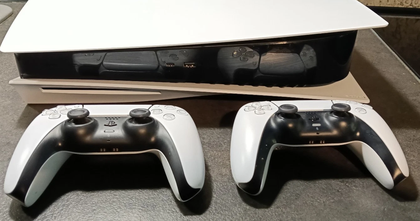 PS5 Standard — Paris